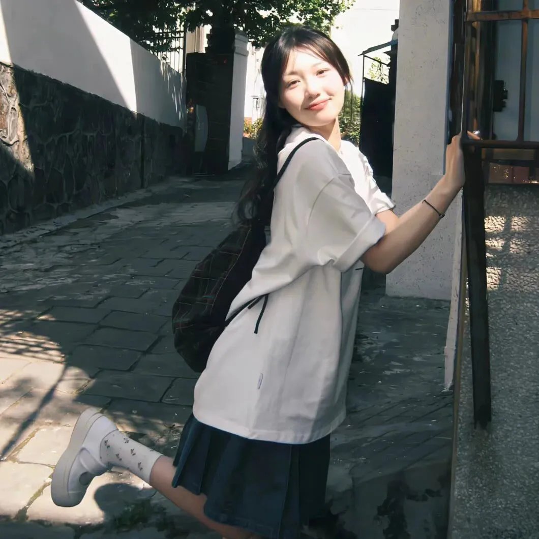 小小的追球